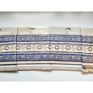 Lot of 4 Restore and Restyle Decorative Wall Border - Pre-pasted - 5 yds Each